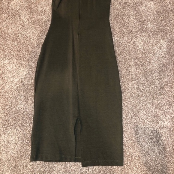 Green midi cocktail dress! - Picture 4 of 4